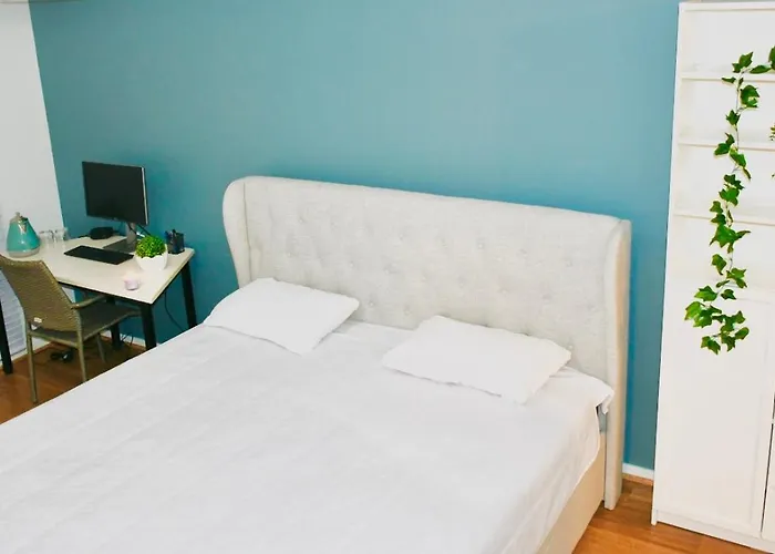 Melton Home Stay
